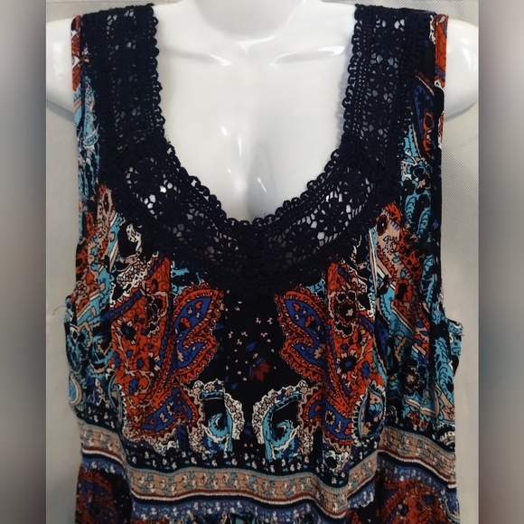 Bila Paisley Handkerchief Maxi Dress - Picture 2 of 9